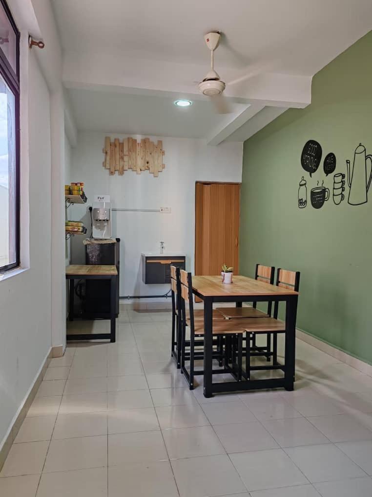 Suite Us Guesthouse Kubang Kerian Kota Bharu Extérieur photo